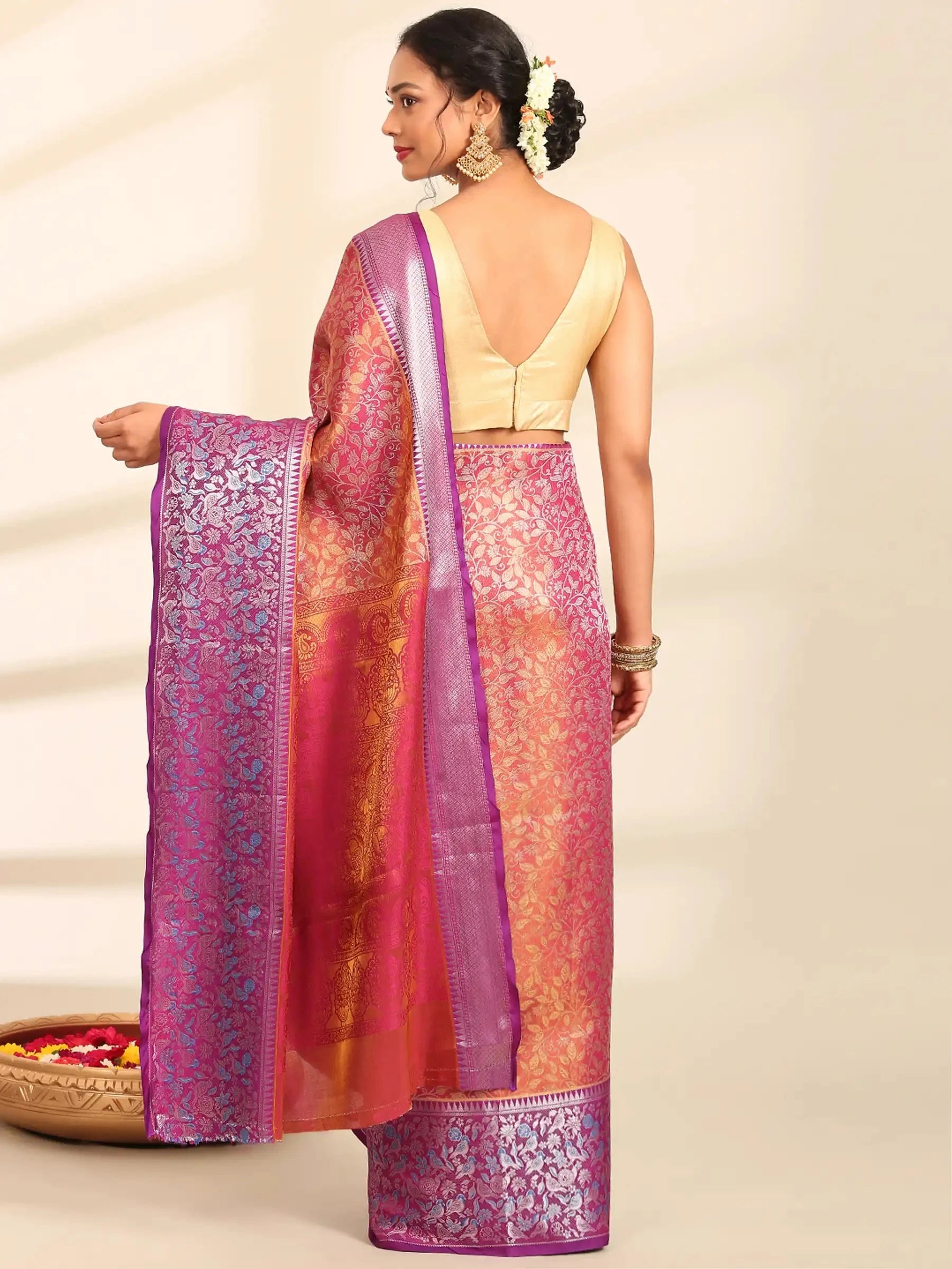 Gulnaar Jaal Banarasi Silk Saree
