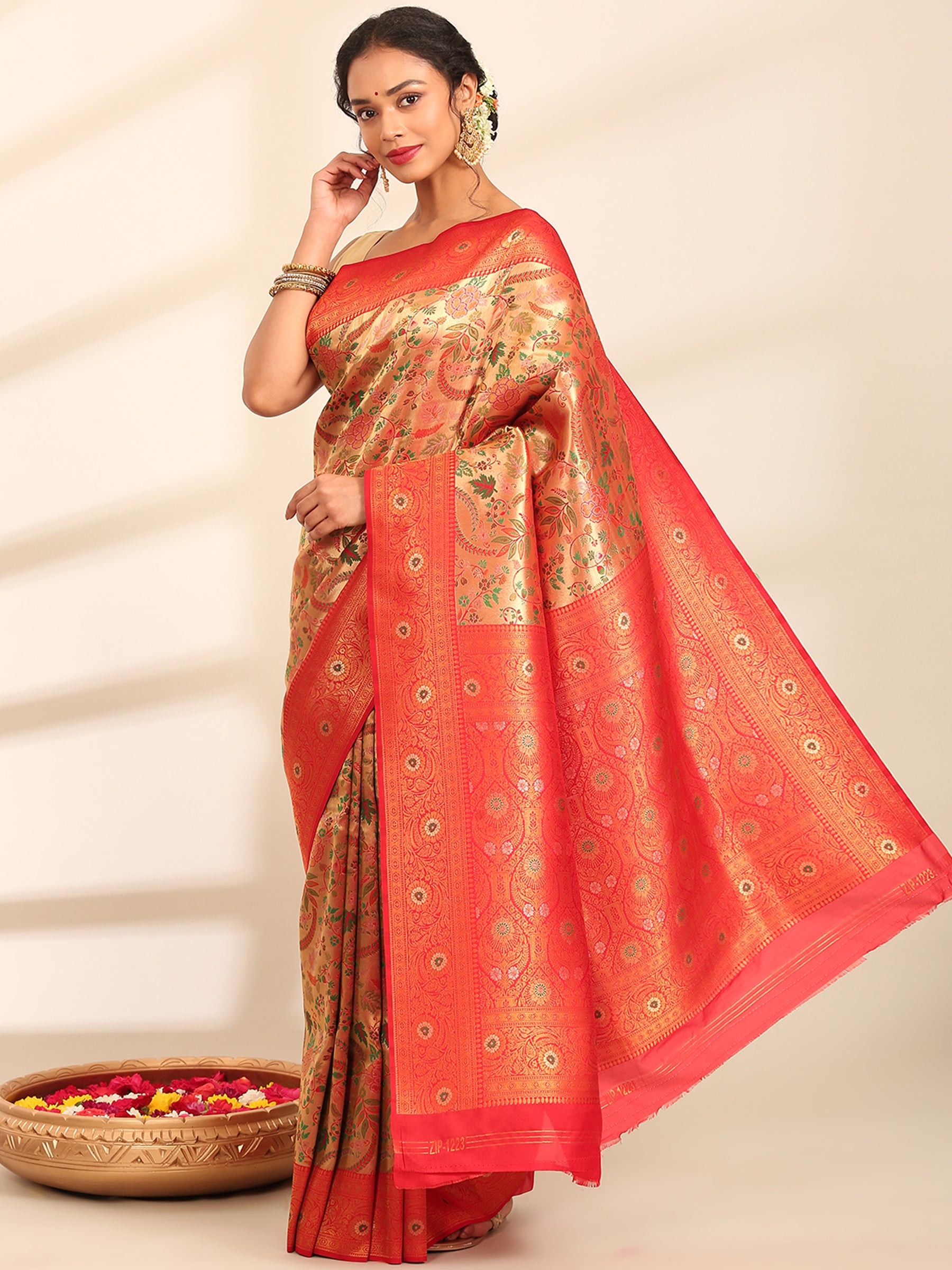 Gulbahaar Meenakari Banarasi Saree