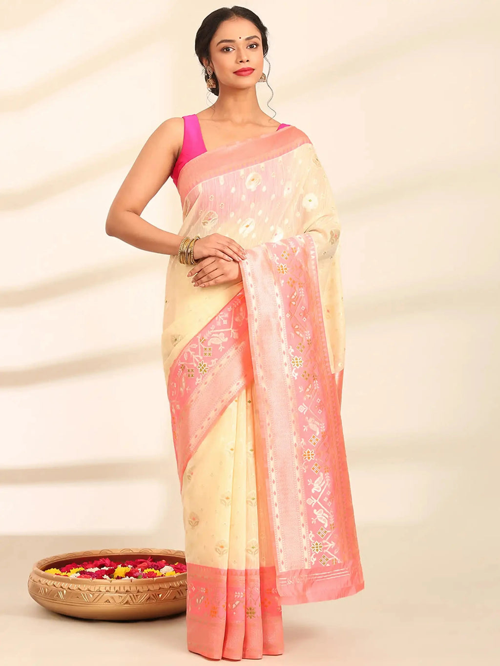 Gulabi Rangbaaz Banarasi Silk saree