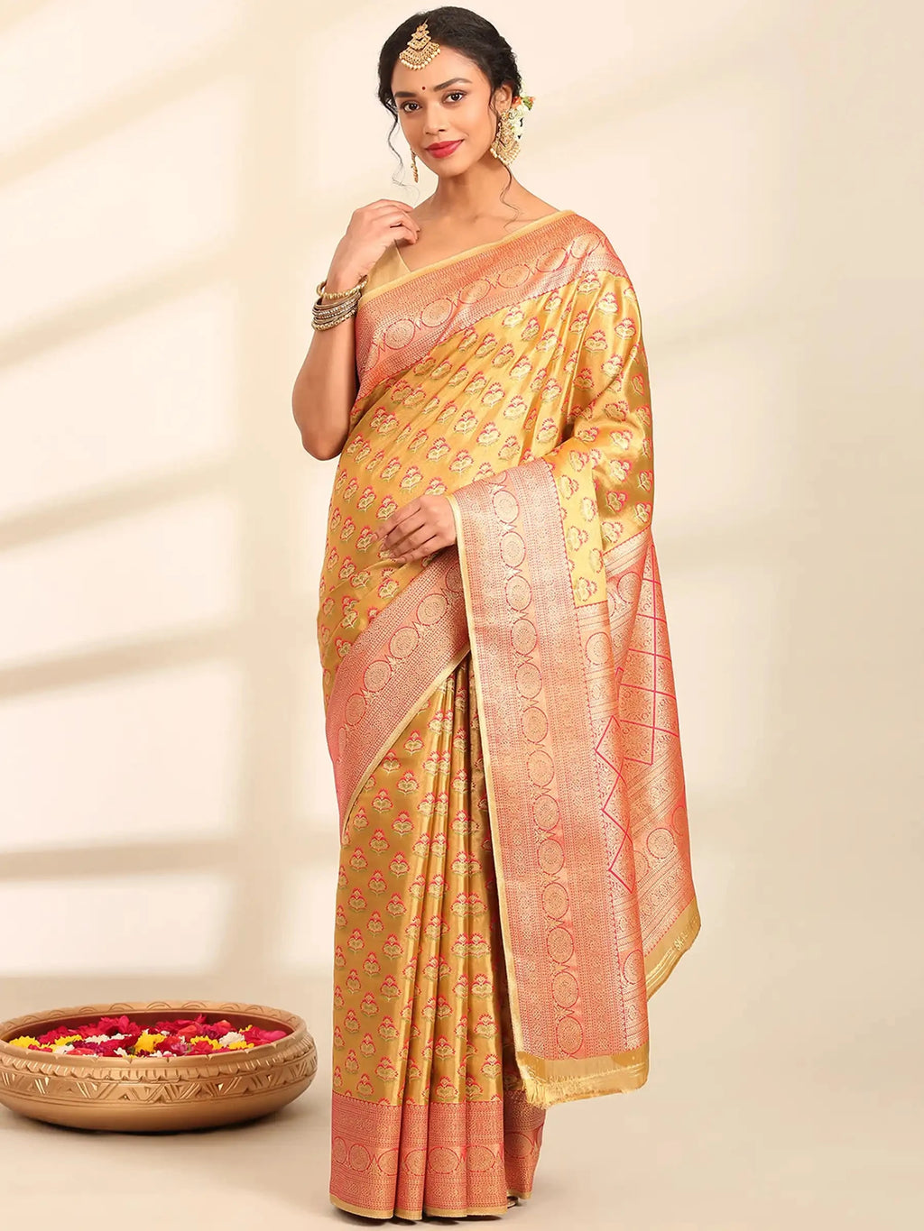 Chandrika Butidar Banarasi Silk Saree
