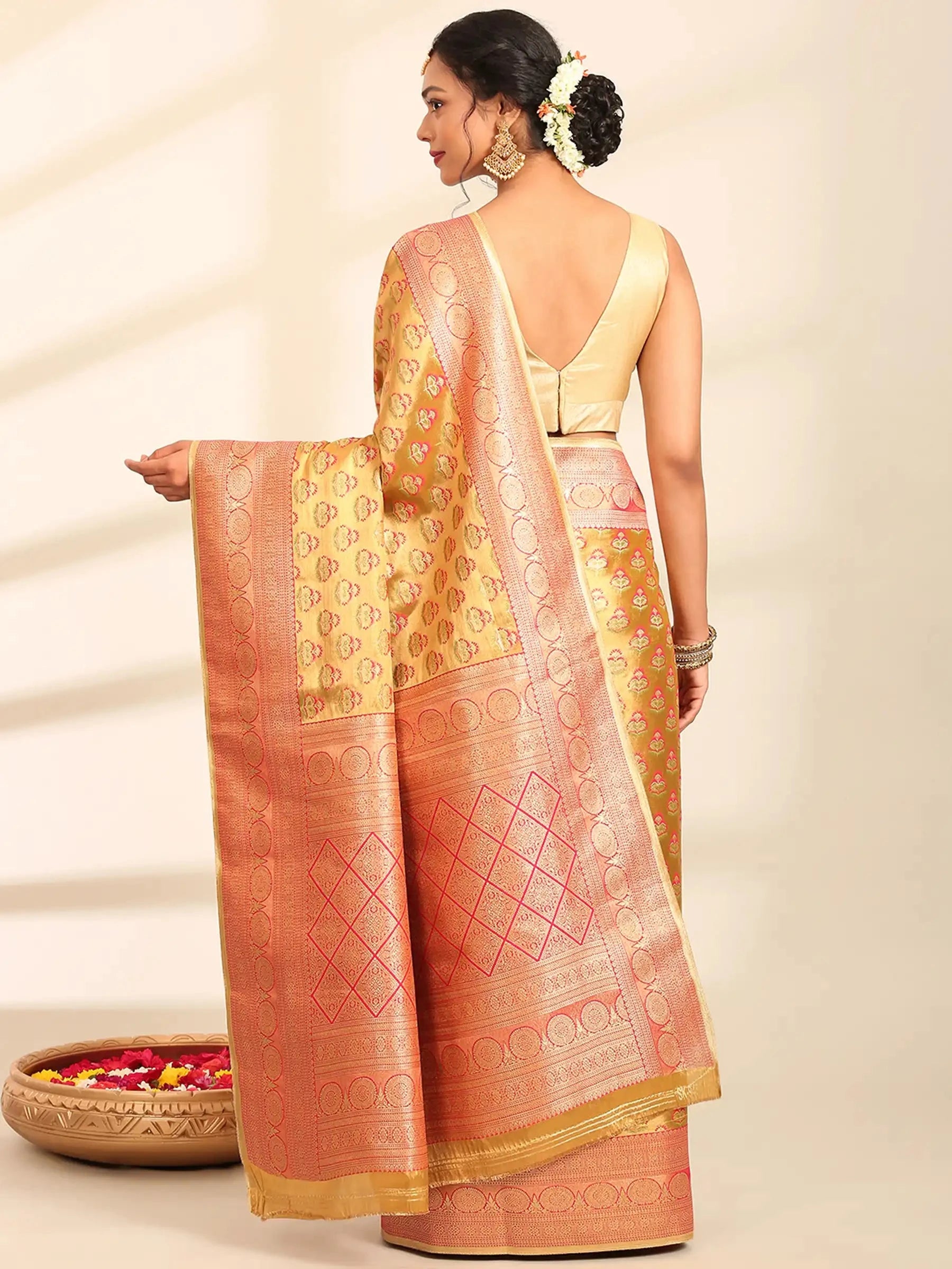 Chandrika Butidar Banarasi Silk Saree