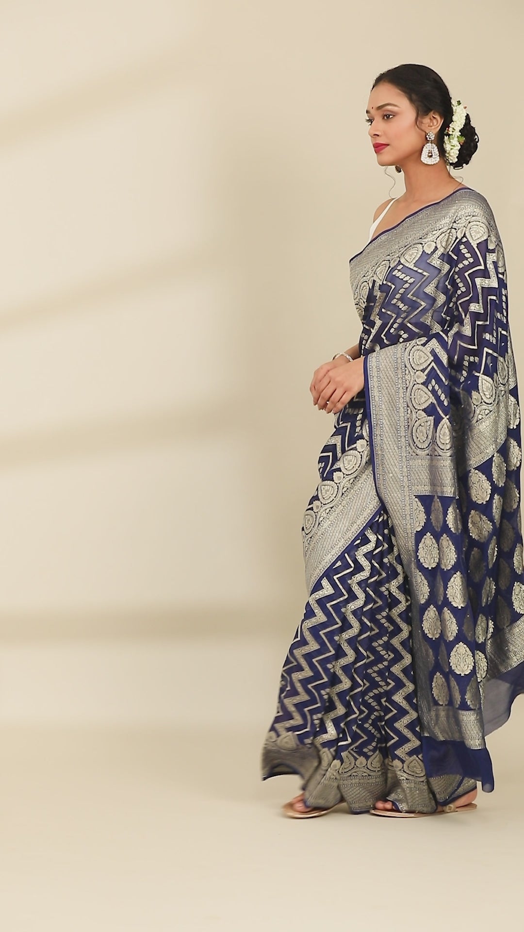 Rajkumari Zig-zag Banarasi Saree